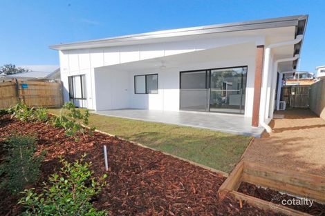 Property photo of 2/5 Tamarind Court Woombye QLD 4559
