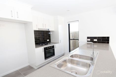 Property photo of 2/5 Tamarind Court Woombye QLD 4559