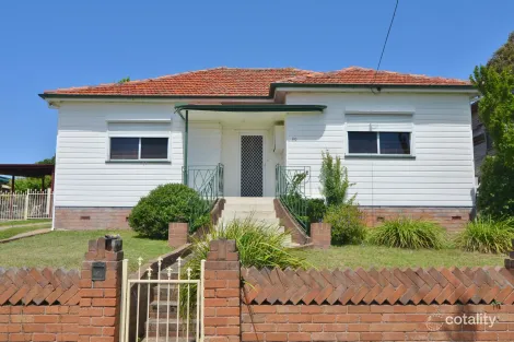 Property photo of 86 Martini Parade Lithgow NSW 2790