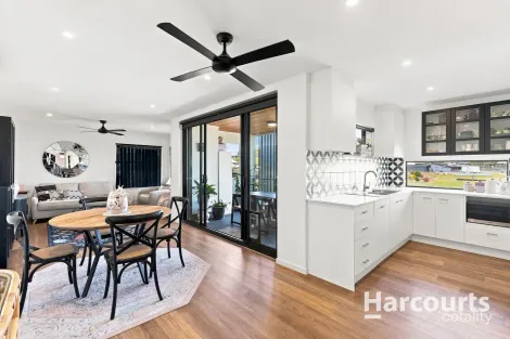 16 Troughton Rd, Sunnybank, QLD 4109