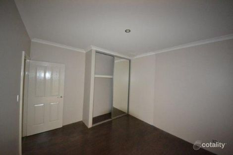 Property photo of 3/13 Bray Street Kelmscott WA 6111