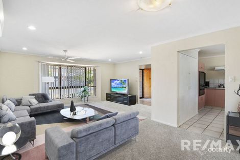 Property photo of 28 Diamondcrest Avenue Deception Bay QLD 4508
