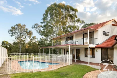 Property photo of 58 Peter Thomson Drive Parkwood QLD 4214