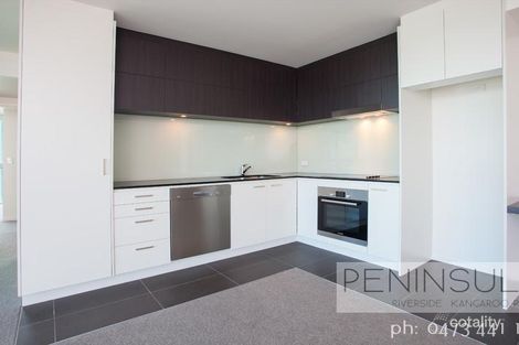 Property photo of 201/18 Thorn Street Kangaroo Point QLD 4169