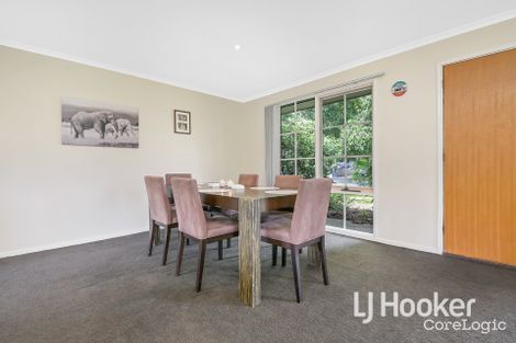 Property photo of 20 Willslie Crescent Berwick VIC 3806