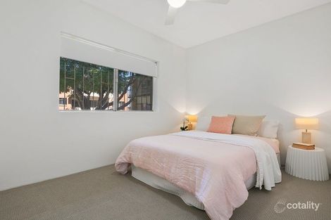 Property photo of 2/277 Cavendish Road Coorparoo QLD 4151