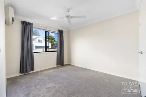 Property photo of 22 Ronnex Place Aspley QLD 4034