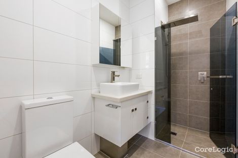Property photo of 1/26 Diamond Boulevard Greensborough VIC 3088