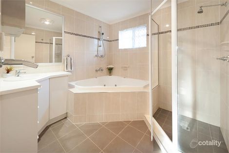 Property photo of 14 Lenore Crescent Springwood QLD 4127