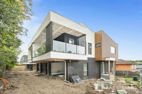 Property photo of 2/8 Nicholas Street Lilydale VIC 3140