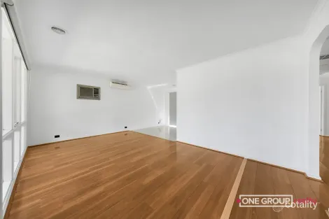 Property photo of 11 Abercarn Avenue Craigieburn VIC 3064