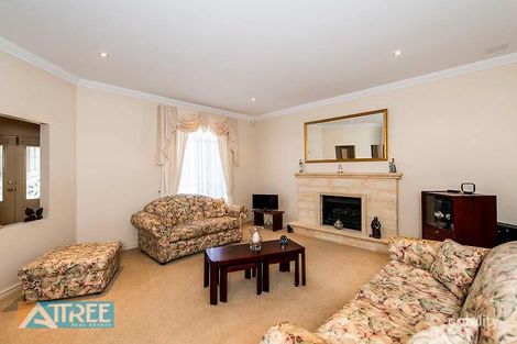 Property photo of 12 Chatsworth Gate Canning Vale WA 6155