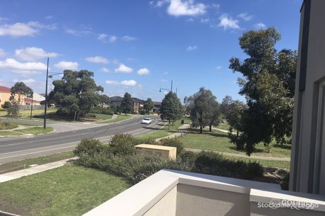 Property photo of 1 Richhaven Place Epping VIC 3076