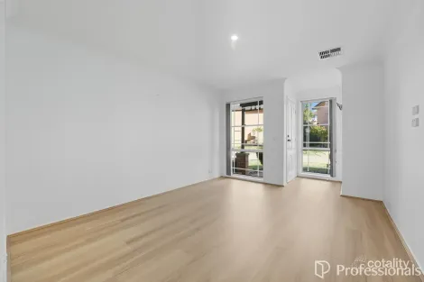 Property photo of 30/6 Parkholme Circuit Englorie Park NSW 2560