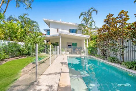 35 Sixth Ave, Palm Beach, QLD 4221