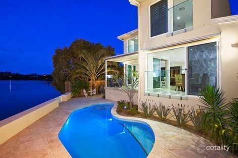 24 Ocean View Dr, Wamberal, NSW 2260