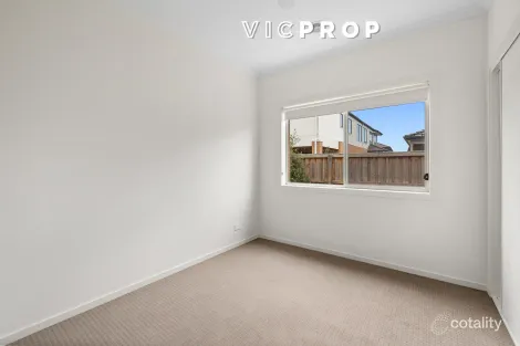 Property photo of 17 Sonder Avenue Werribee VIC 3030