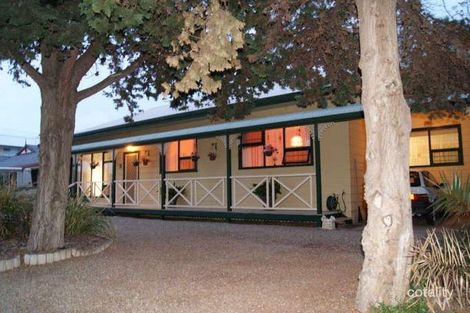 11 Helen Ave, Aldinga Beach, SA 5173