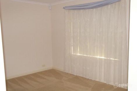 Property photo of 32 Trinity Drive Evanston Park SA 5116