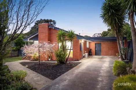 6 Chalmers Gr, Upper Ferntree Gully, VIC 3156