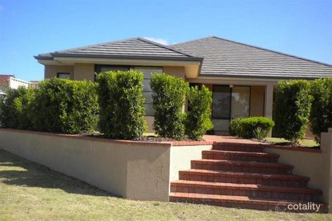 Property photo of 28 Da Vinci Drive Tapping WA 6065