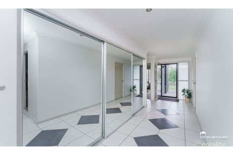 Property photo of 57 Middle Road Gracemere QLD 4702