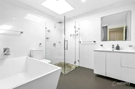 Property photo of 19 Chardonnay Avenue Eschol Park NSW 2558