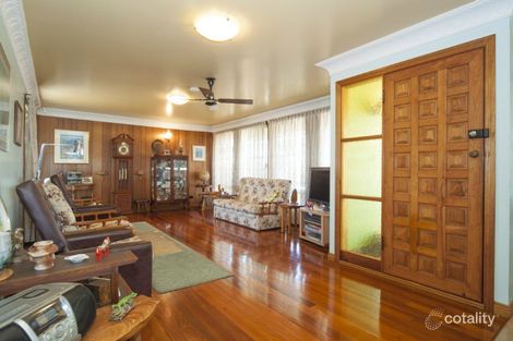 Property photo of 12 Waratah Avenue Biggera Waters QLD 4216