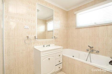 Property photo of 6 Jarrah Court Delahey VIC 3037