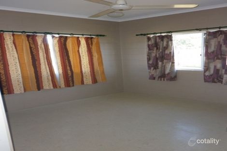 Property photo of 1 Bee Close Bentley Park QLD 4869