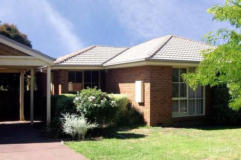 Property photo of 2 Yate Mews Berwick VIC 3806