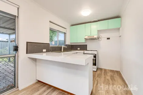 Property photo of 25 Glenside Crescent Craigie WA 6025