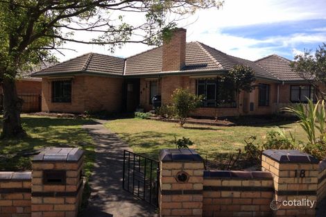 18 Clapham Rd, Hughesdale, VIC 3166
