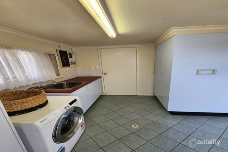 Property photo of 23 Cross Street Glen Innes NSW 2370