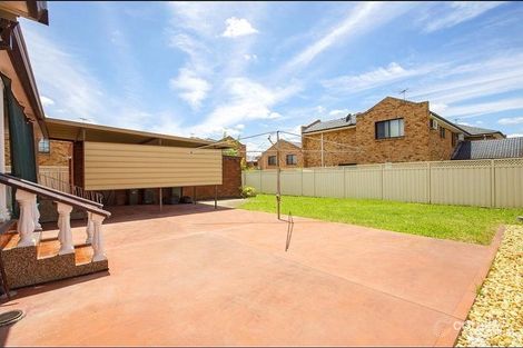Property photo of 38 First Avenue Hoxton Park NSW 2171
