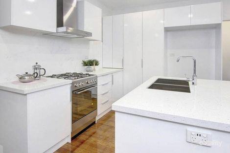 Property photo of 30 Sunshine Grove Rye VIC 3941