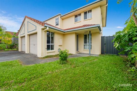 2/120 Greenacre Dr, Parkwood, QLD 4214