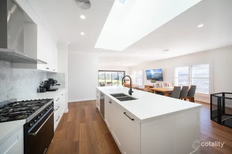 Property photo of 1 Ellis Drive Oberon NSW 2787