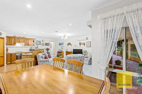 2 Odriscol Ct, Highton, VIC 3216