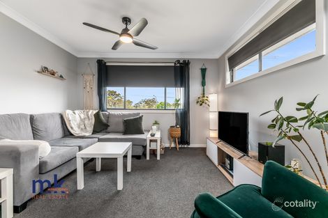 Property photo of 10 Starr Close Camden NSW 2570