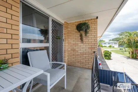 Property photo of 2/7 Weiley Avenue Grafton NSW 2460