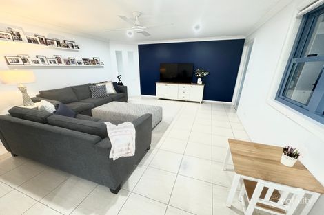 Property photo of 12 Northwind Crescent Bonny Hills NSW 2445