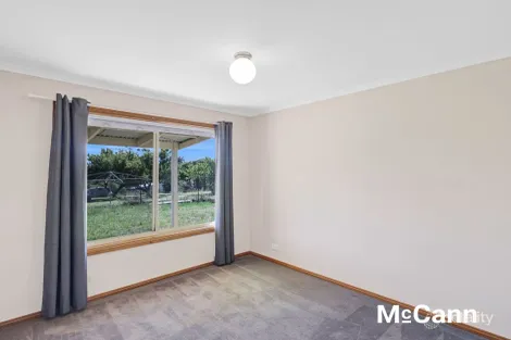 Property photo of 1 Cooper Street Gunning NSW 2581