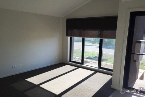 Property photo of 22 Spinnaker Rise Point Cook VIC 3030
