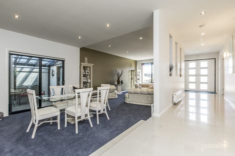 Property photo of 6 Pinto Way Highton VIC 3216