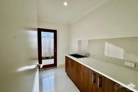 Property photo of 5 Bellflower Road Sippy Downs QLD 4556