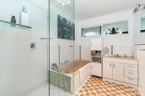 Property photo of 25 Scotts Crescent Heathcote VIC 3523