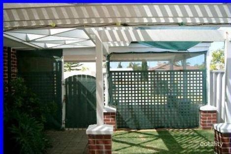 Property photo of 668 Safety Bay Road Waikiki WA 6169