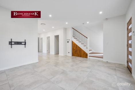 Property photo of 2/66-70 Ikara Crescent Moorebank NSW 2170