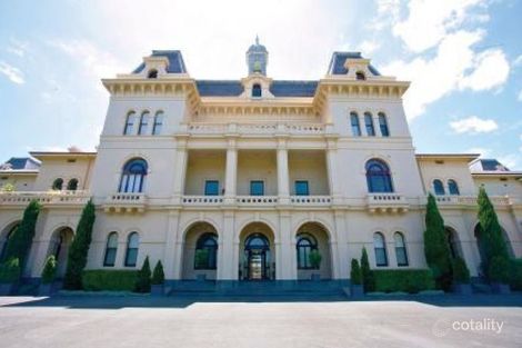 66 Wiltshire Dr, Kew, VIC 3101